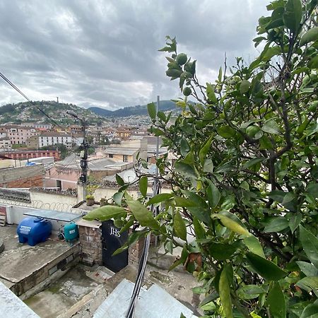 Appartamento El Monasterio Quito Esterno foto