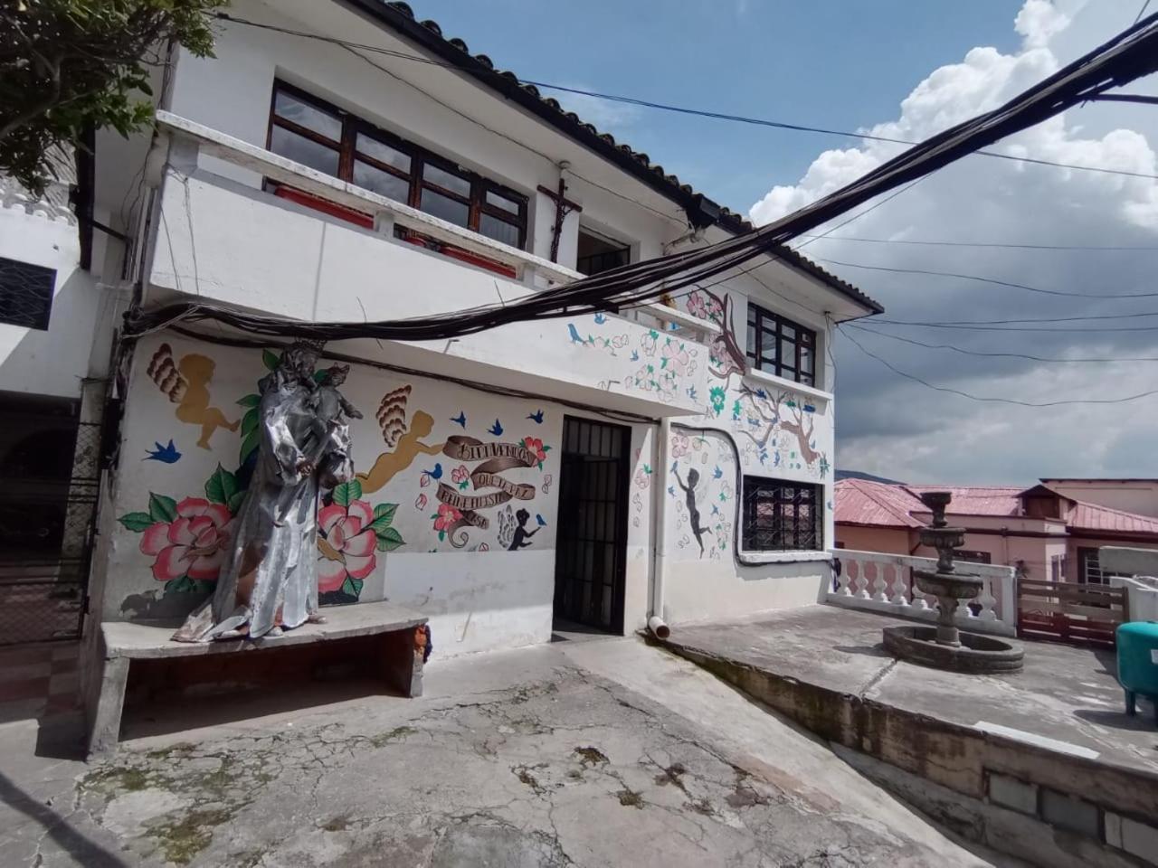 Appartamento El Monasterio Quito Esterno foto